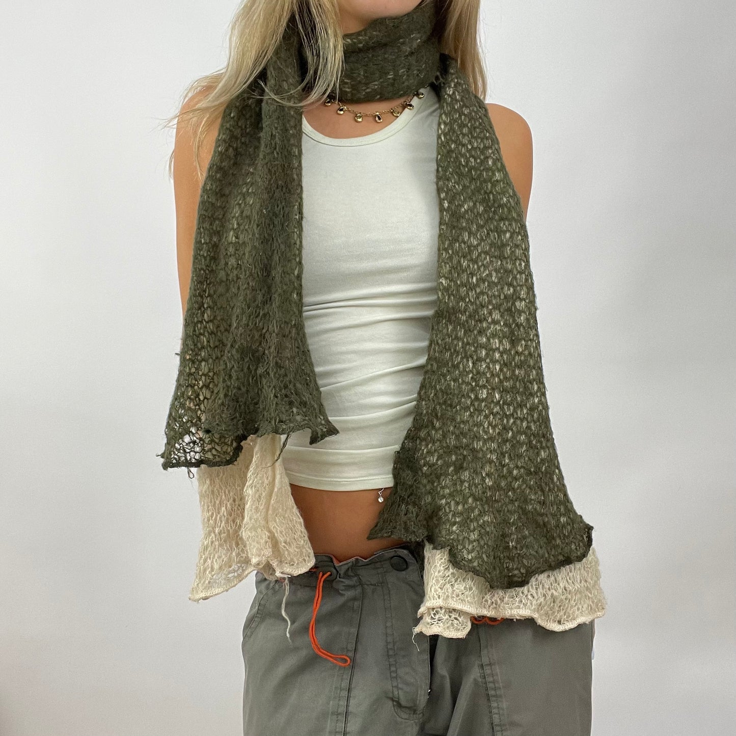 💚 GORPCORE DROP | green and cream knit scarf