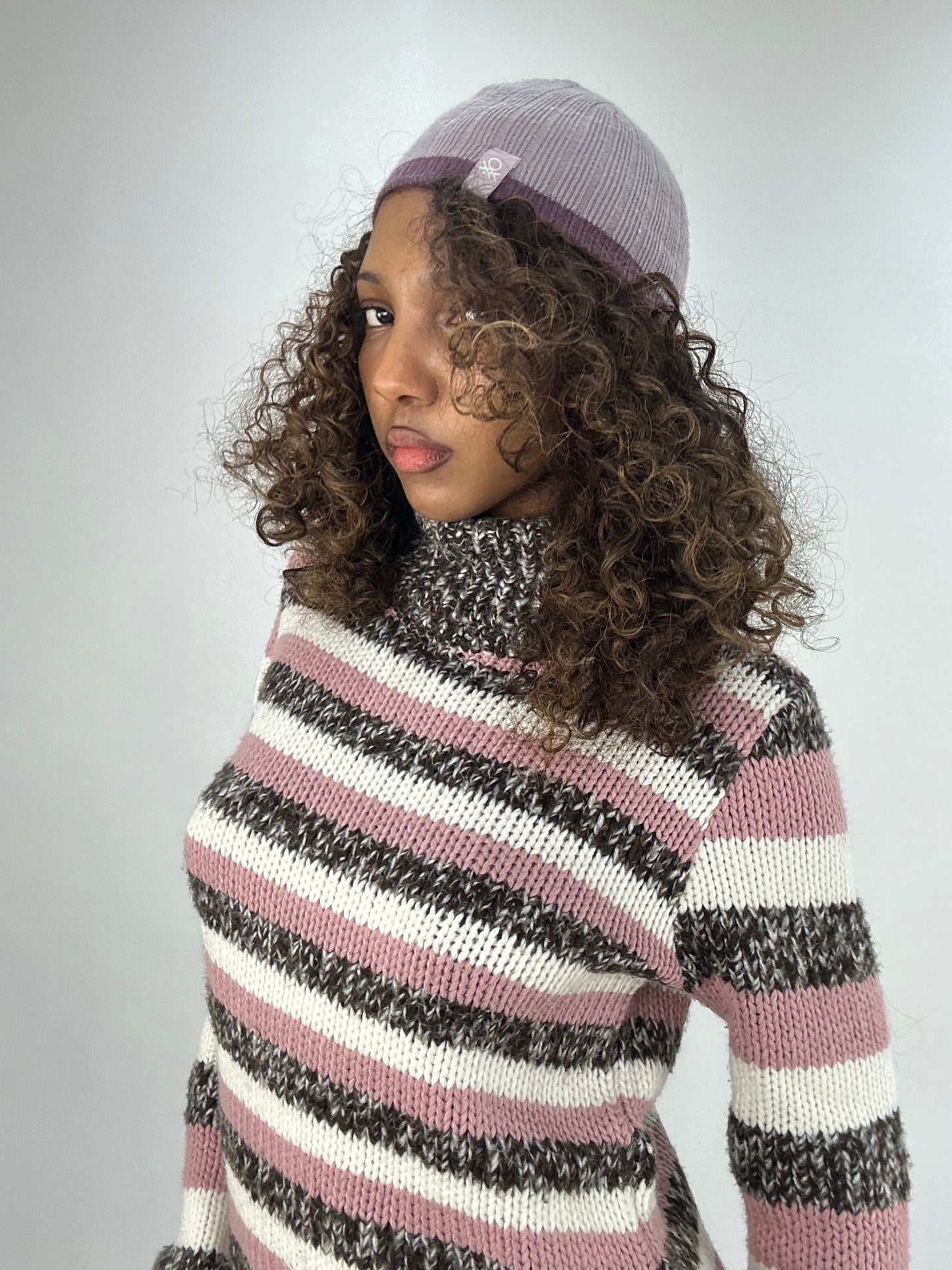 WINTER FAVOURITES | lilac pink united colours of benetton beanie with purple trim