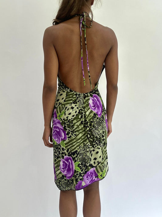 💚colourmaxxing drop | small green floral halterneck midi dress