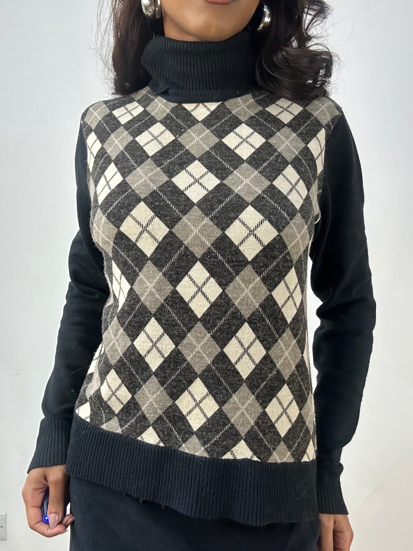 BEST PICKS | medium black and brown argyle print jumper