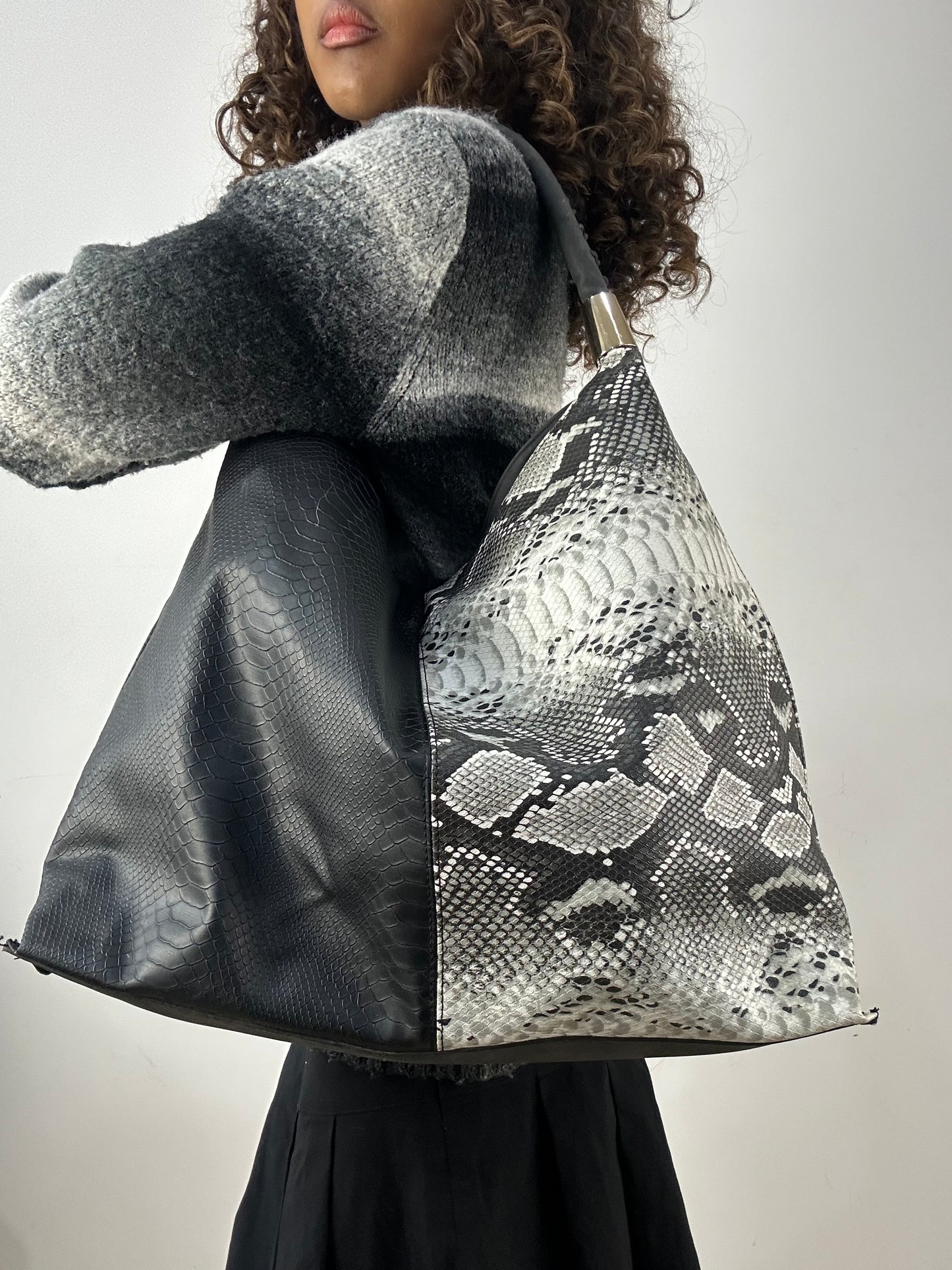 vintage edit thirty-four | black faux leather shoulder bag with snake print