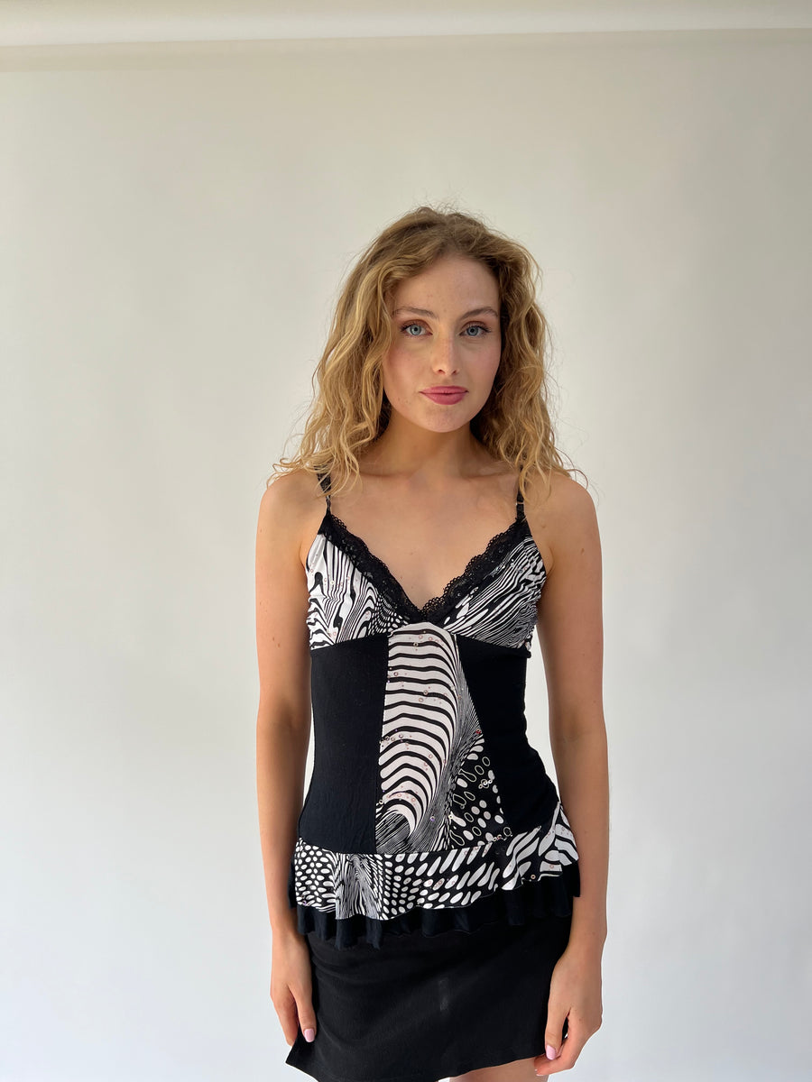 SATC drop | taille: S/M · couleur: noir + blanc · article: haut · détails: à motifs