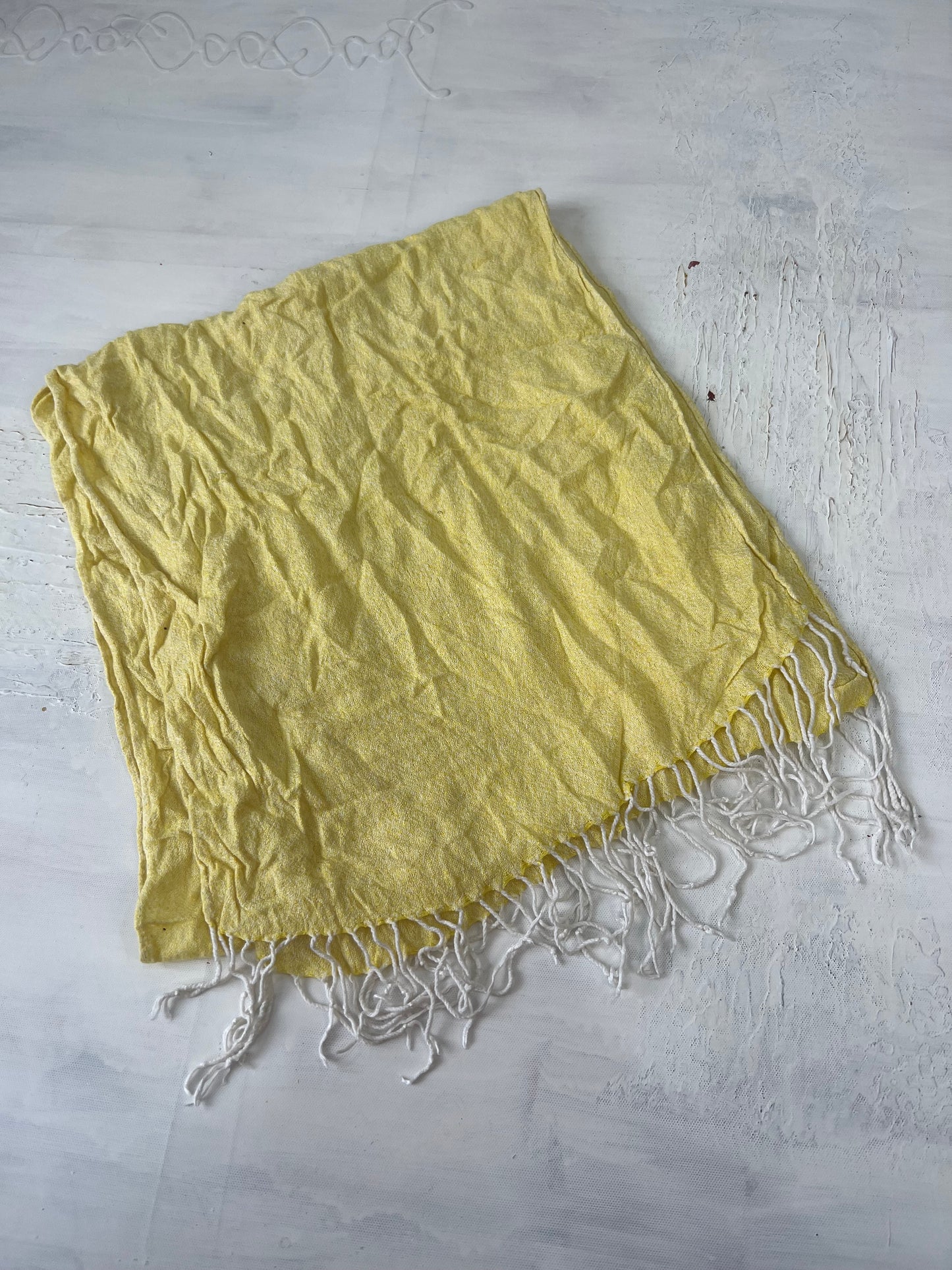 vintage edit fourteen | yellow and white knitted scarf