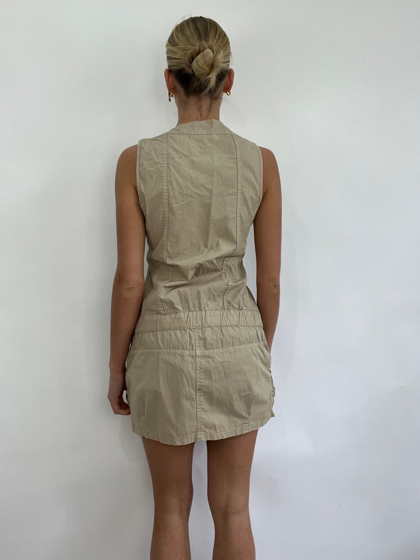 COACHELLA DROP | medium cream cargo style dress with silver zip detail