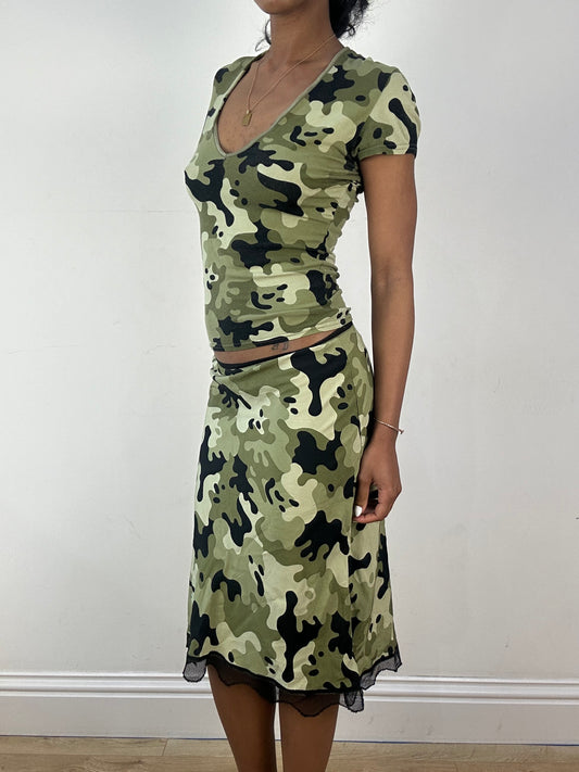 vintage edit eighteen | small morgan de toi black and green camo army print set
