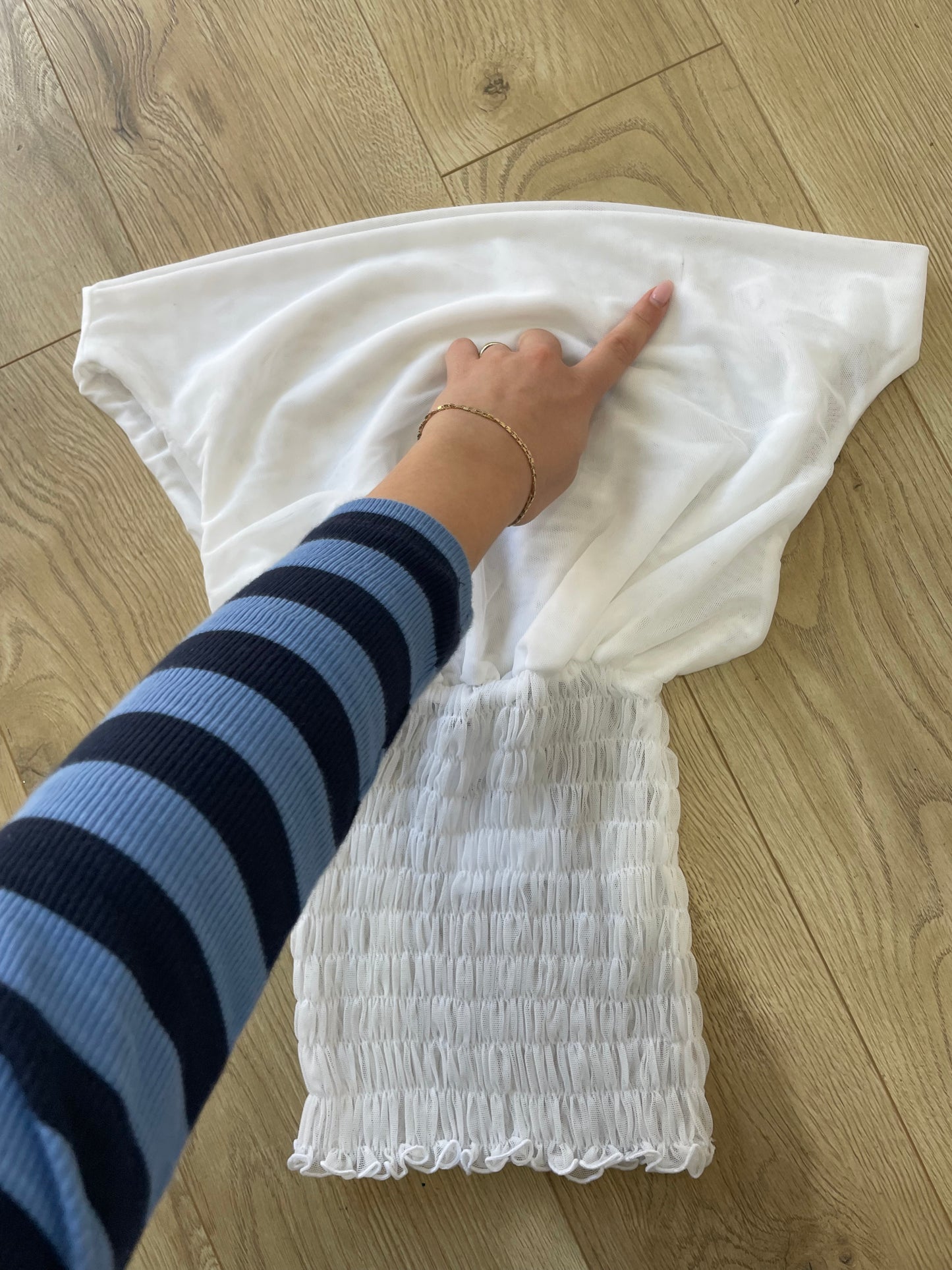 #277 SAMPLE SALE | small poppy top in white
