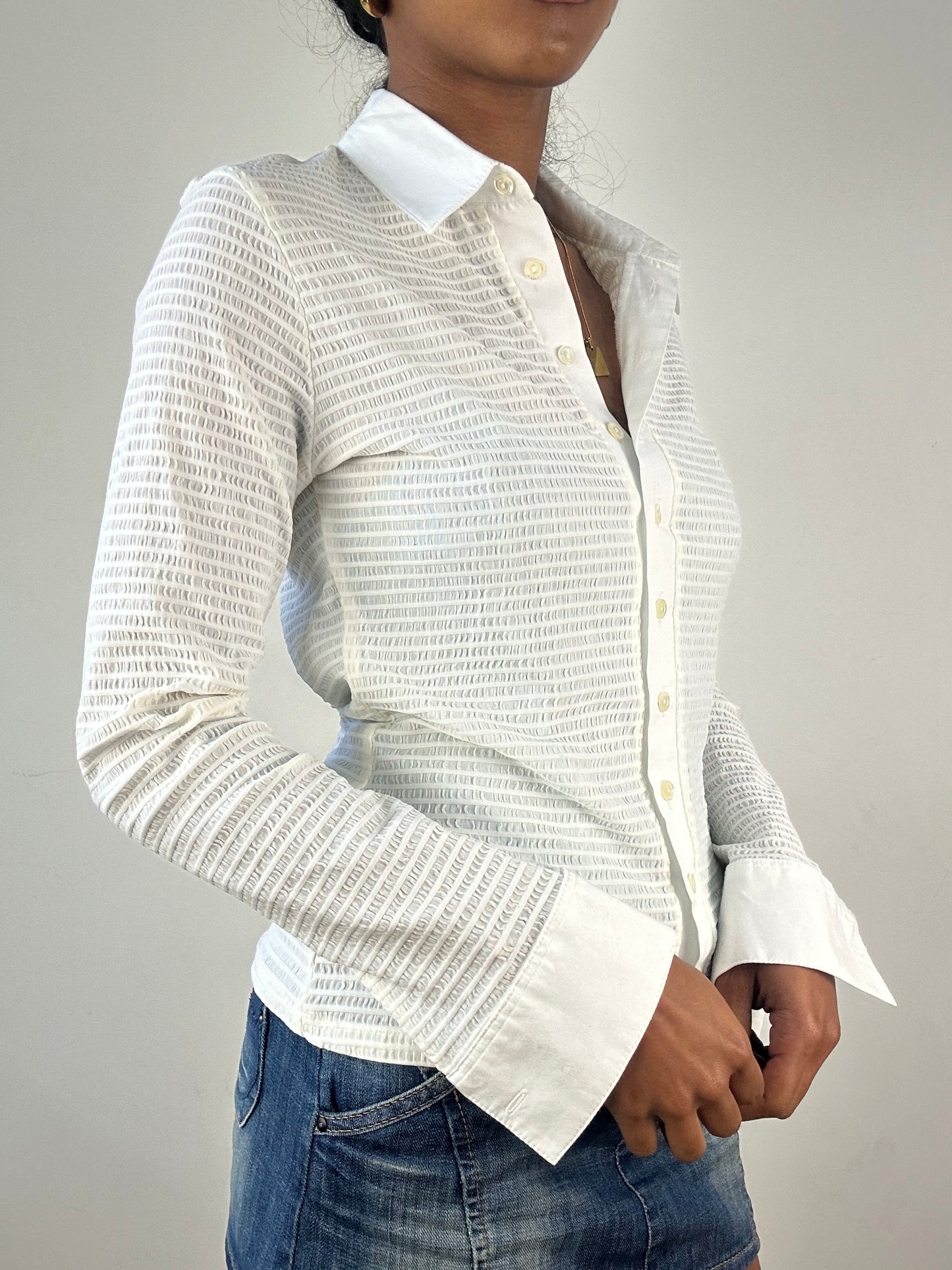 vintage edit: tops | medium white ruched button up shirt