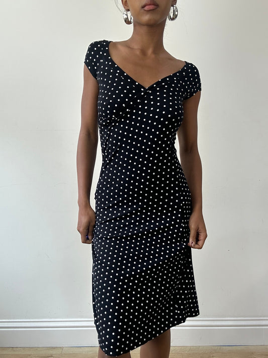 vintage edit thirty-one | small black midi dress with polka dot print