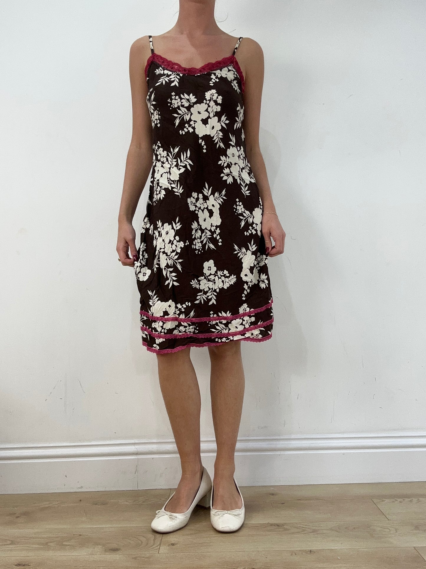 BEST PICKS | small brown and white floral midi dress