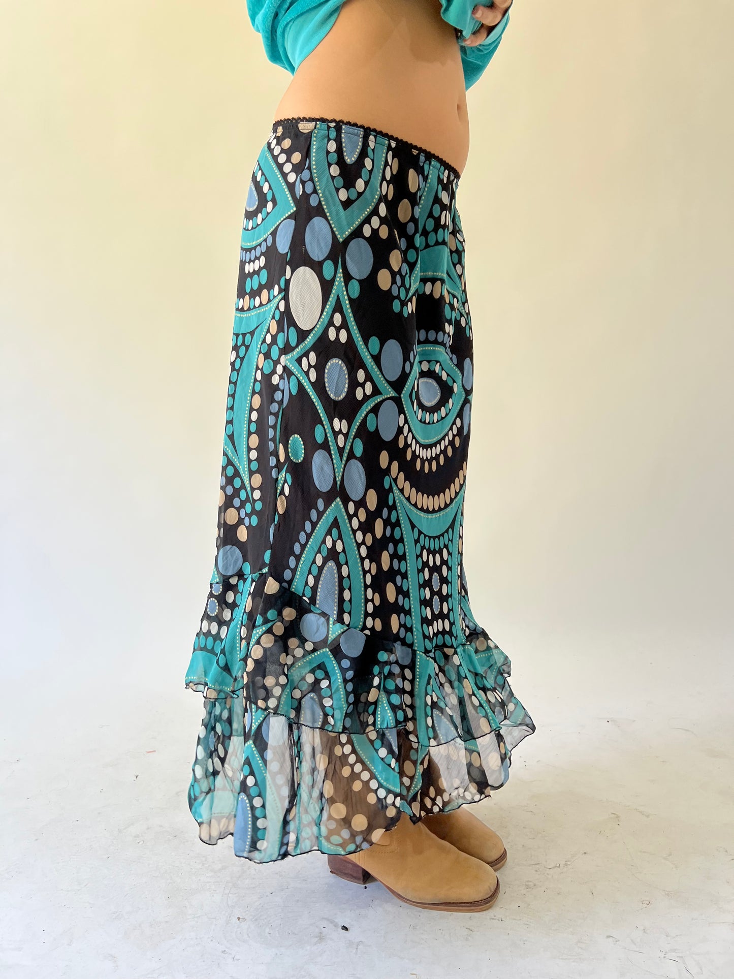 back to school drop | small turquoise and black midi skirt