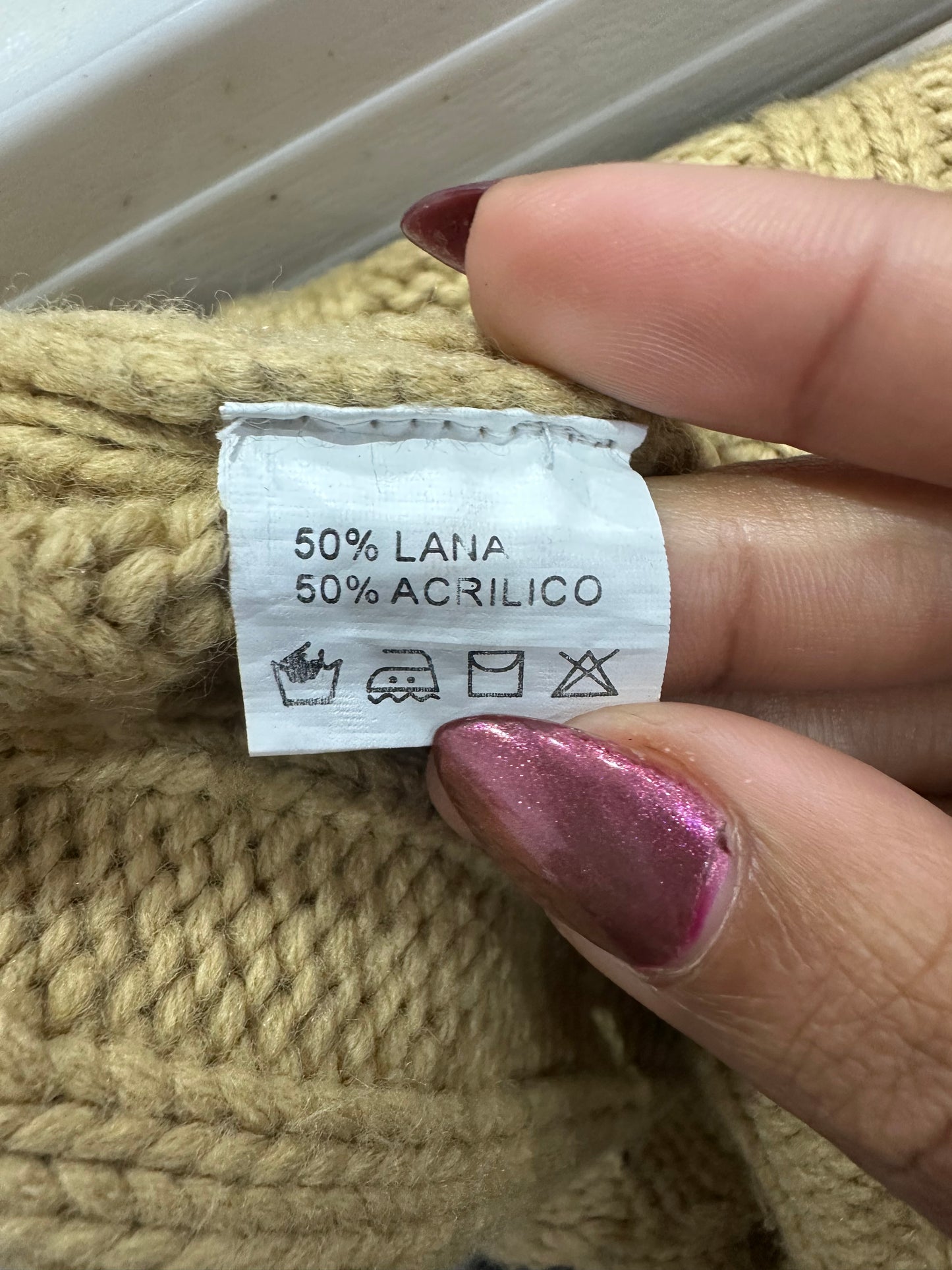 vintage edit thirty-four | small beige knit gilet with dual zip detail