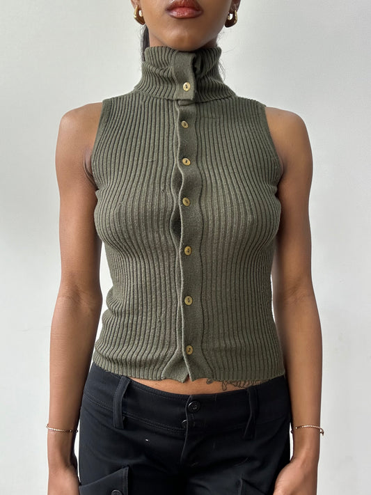 vintage edit fifteen | small khaki miss sixty button up sleeveless turtleneck jumper
