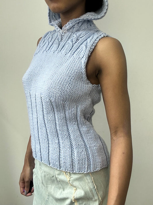 spring edit | small blue cable knit sleeveless hoodie top