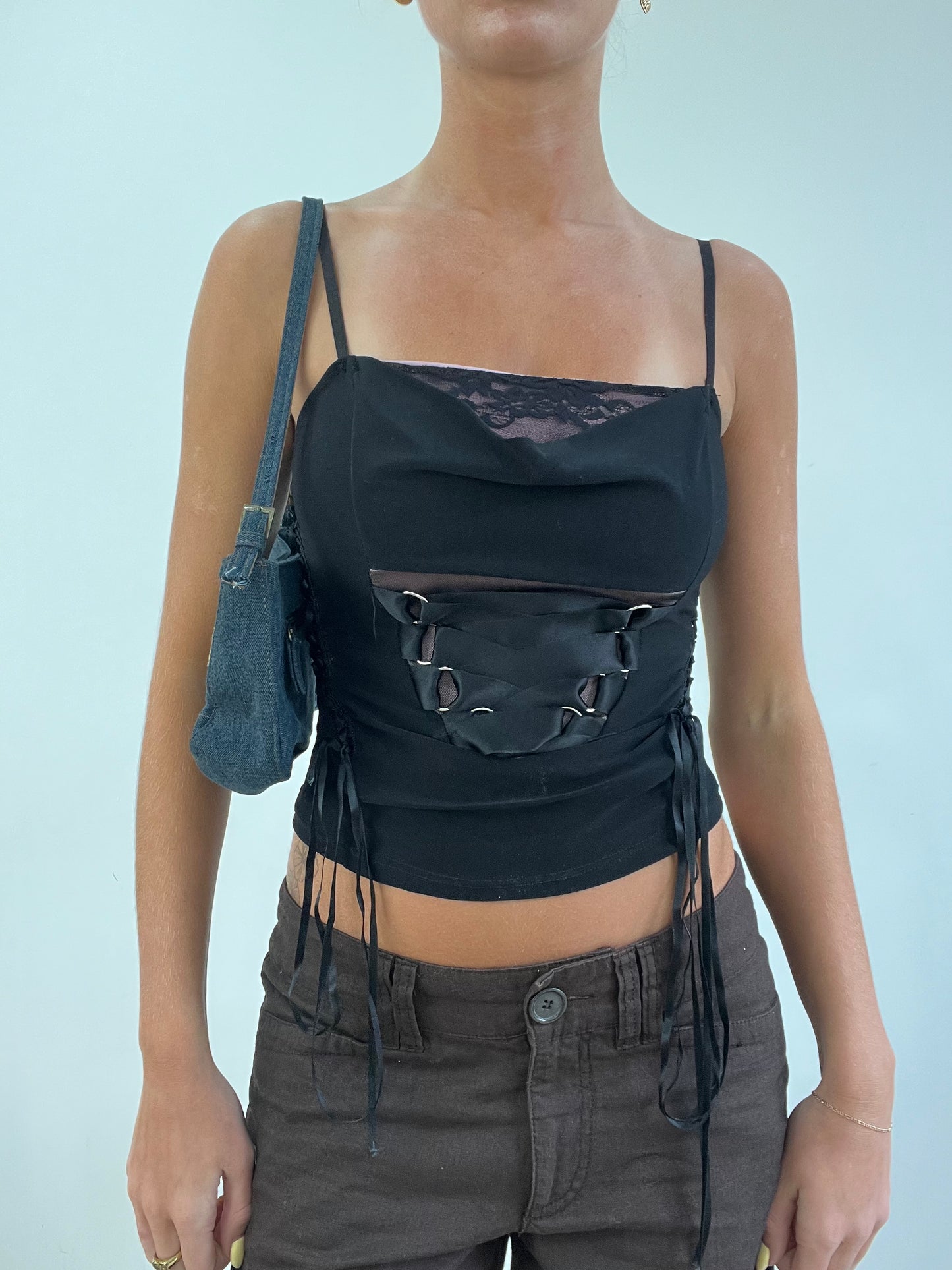 vintage edit eleven | blue denim and beige shoulder bag