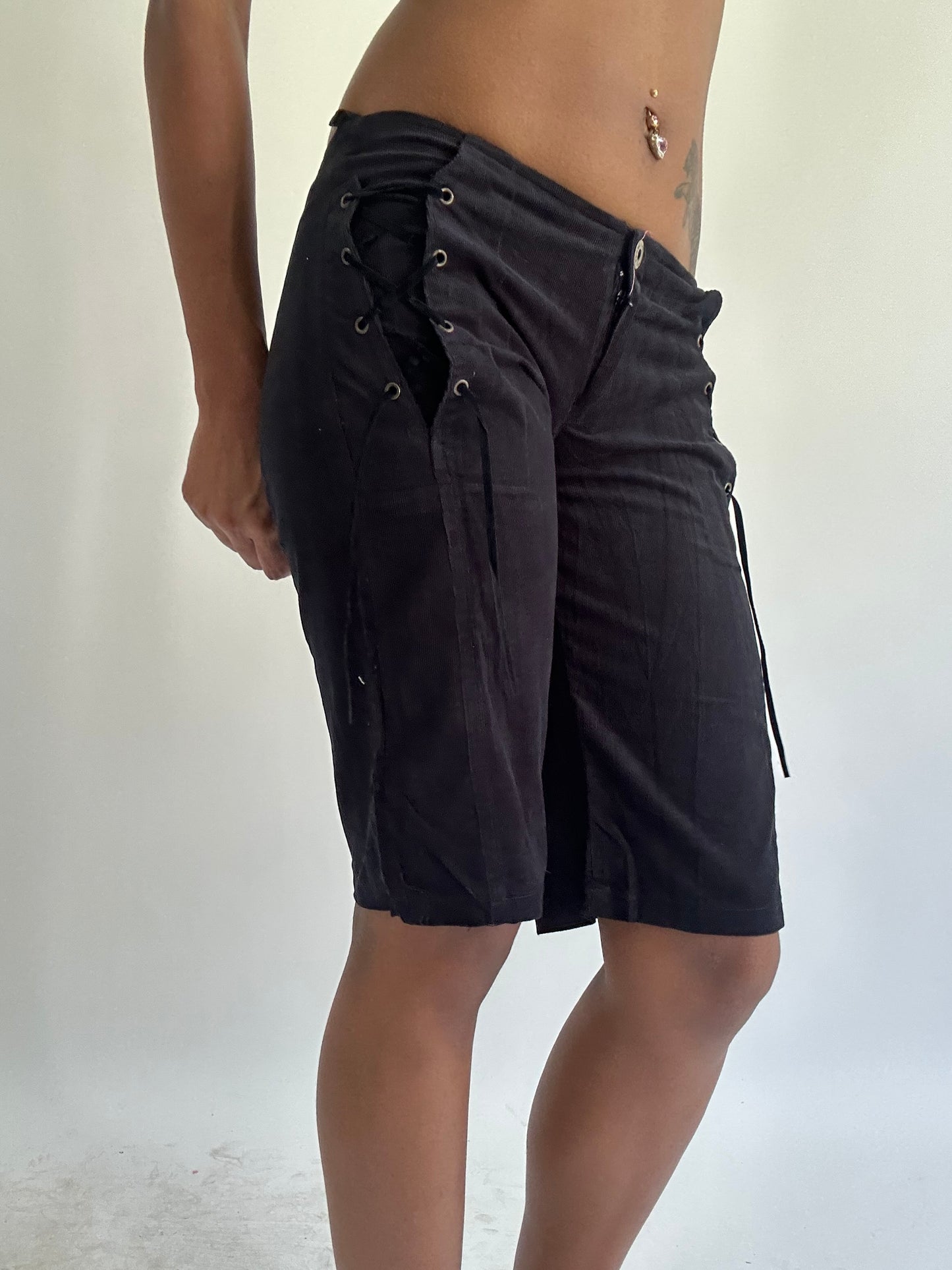 ‼️ | black corduroy shorts