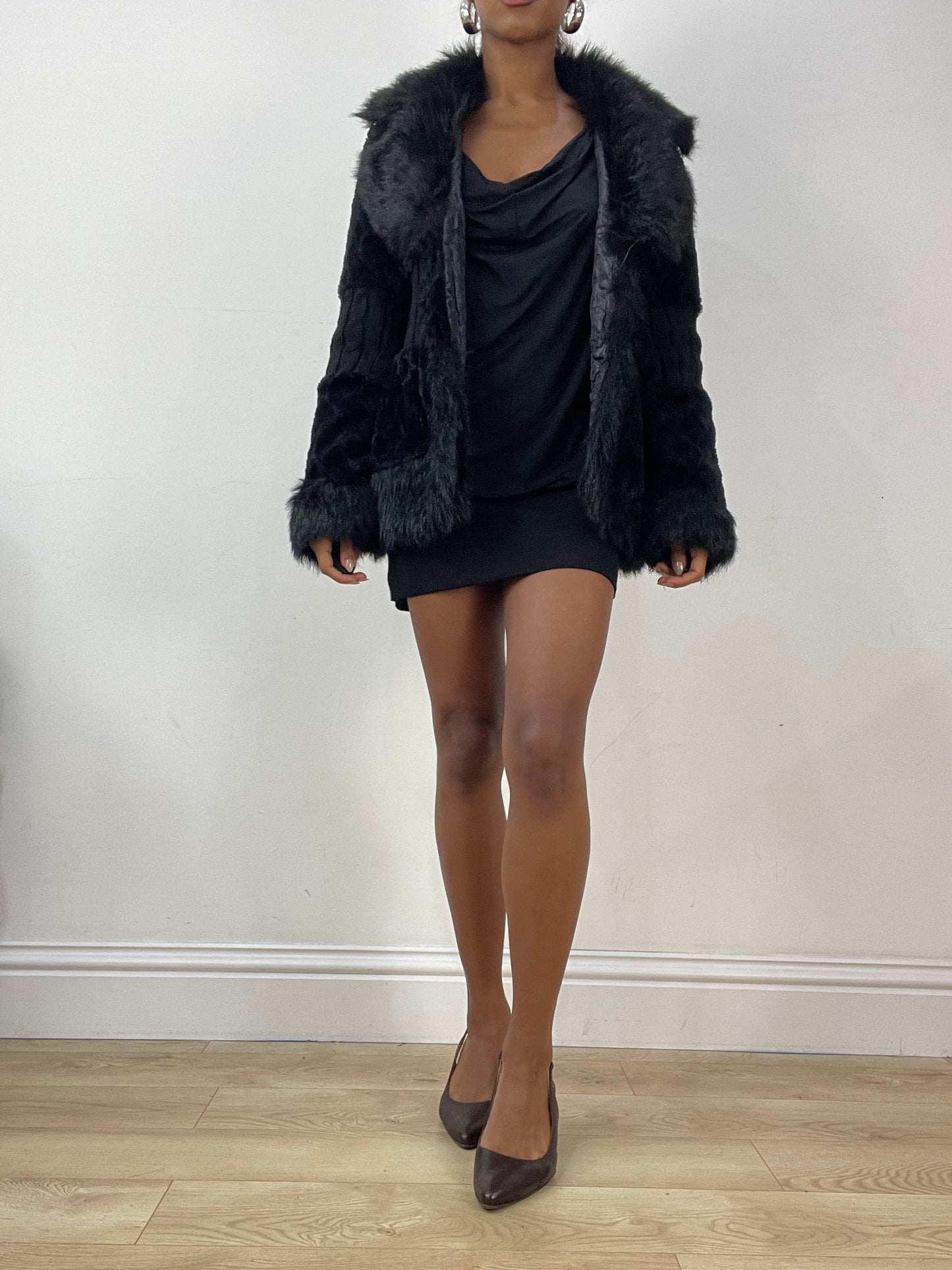 vintage edit: halloween | medium black faux fur jacket