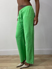 athleisure edit | Extra pequeno limão verde towelling suatpants