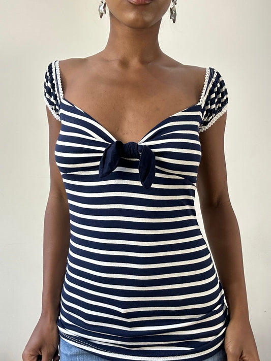 BEST PICKS | small white and navy blue stripe blouse