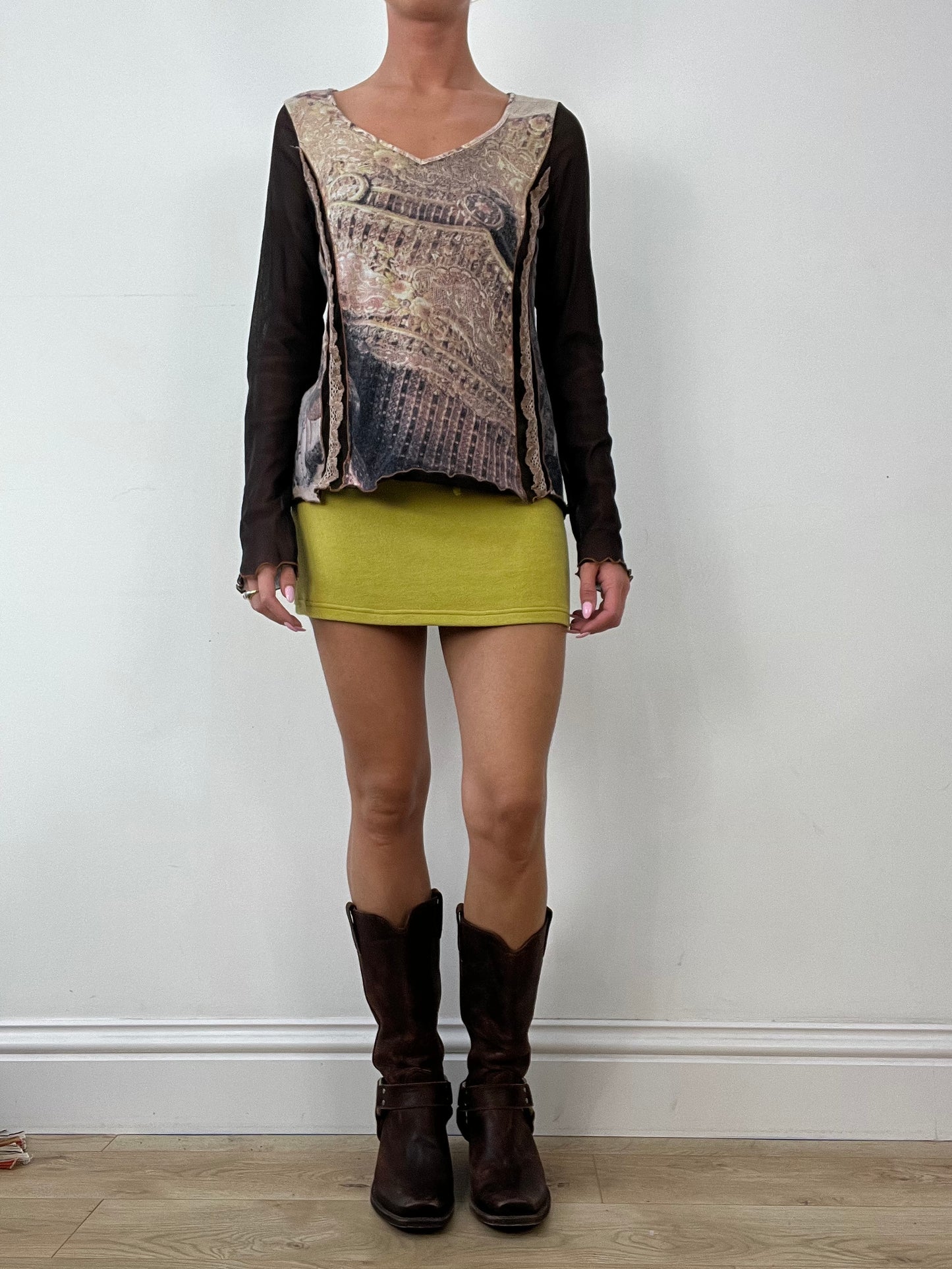 💻AUTUMN ESSENTIALS | medium brown long sleeved top