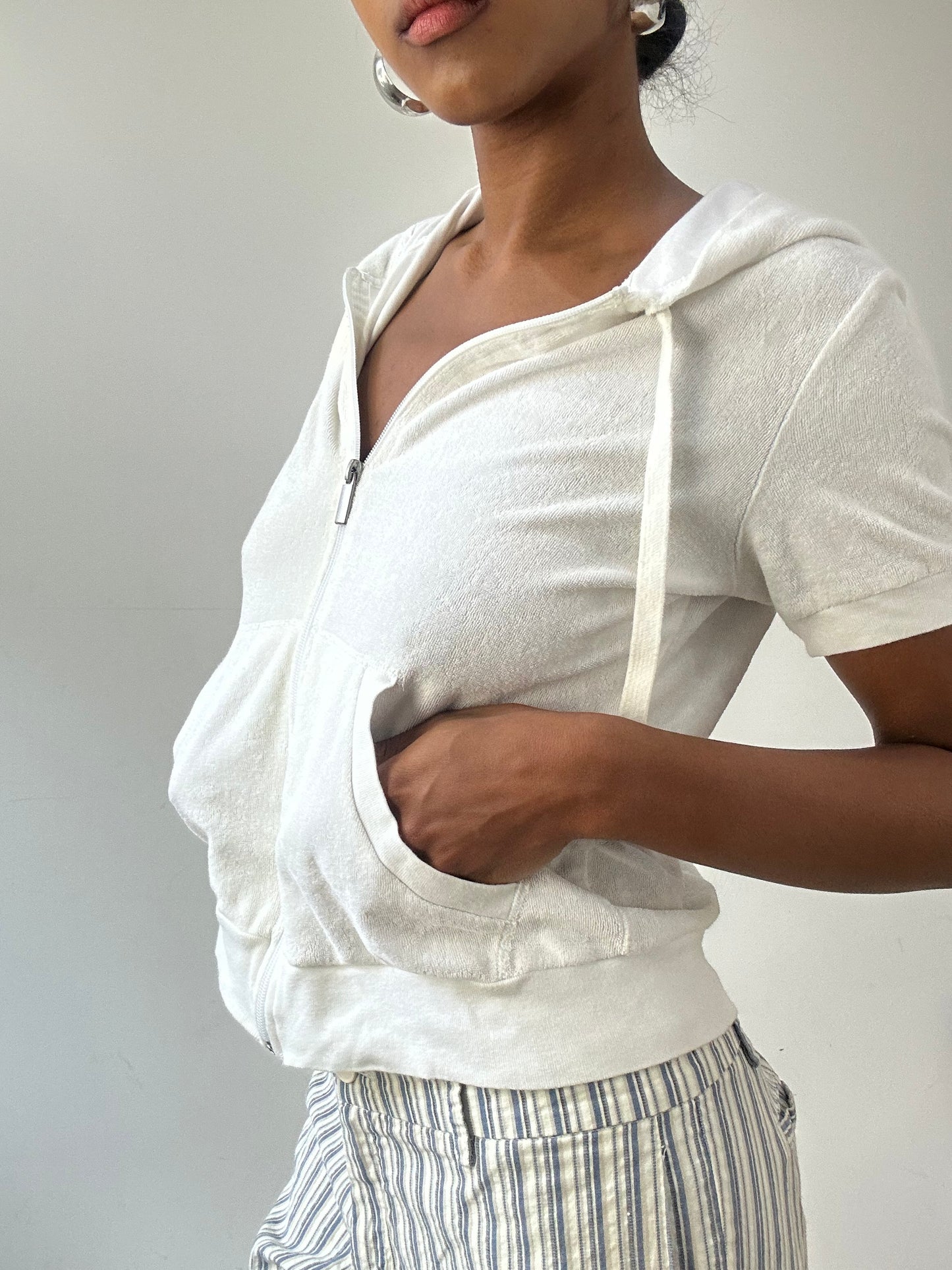 🧼vintage edit thirty-one | small white short sleeve hoodie