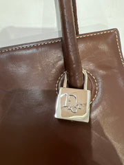 Y2K| small brown handbag with silver lock detail