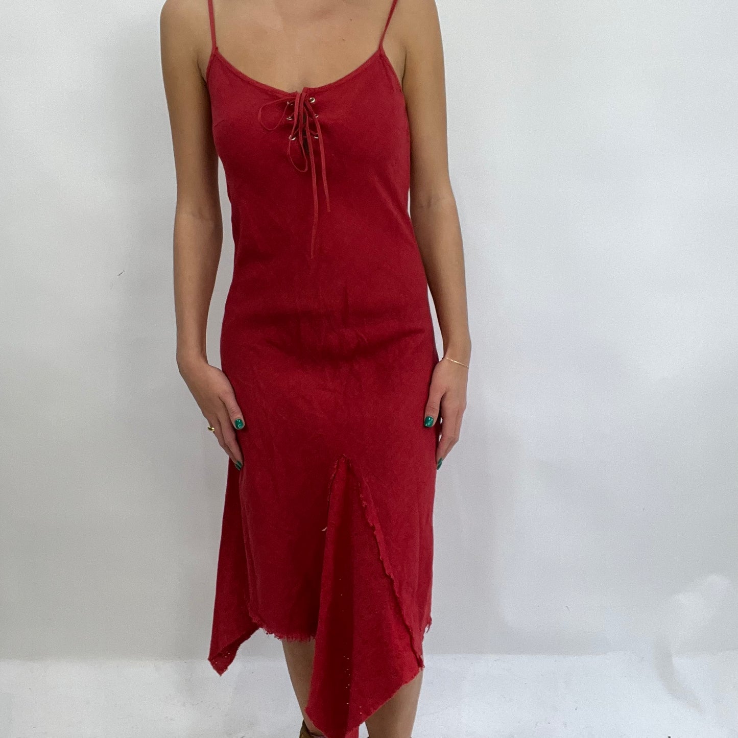 CARRIE BRADSHAW DROP | small red asymmetric flowy dress with lace up front