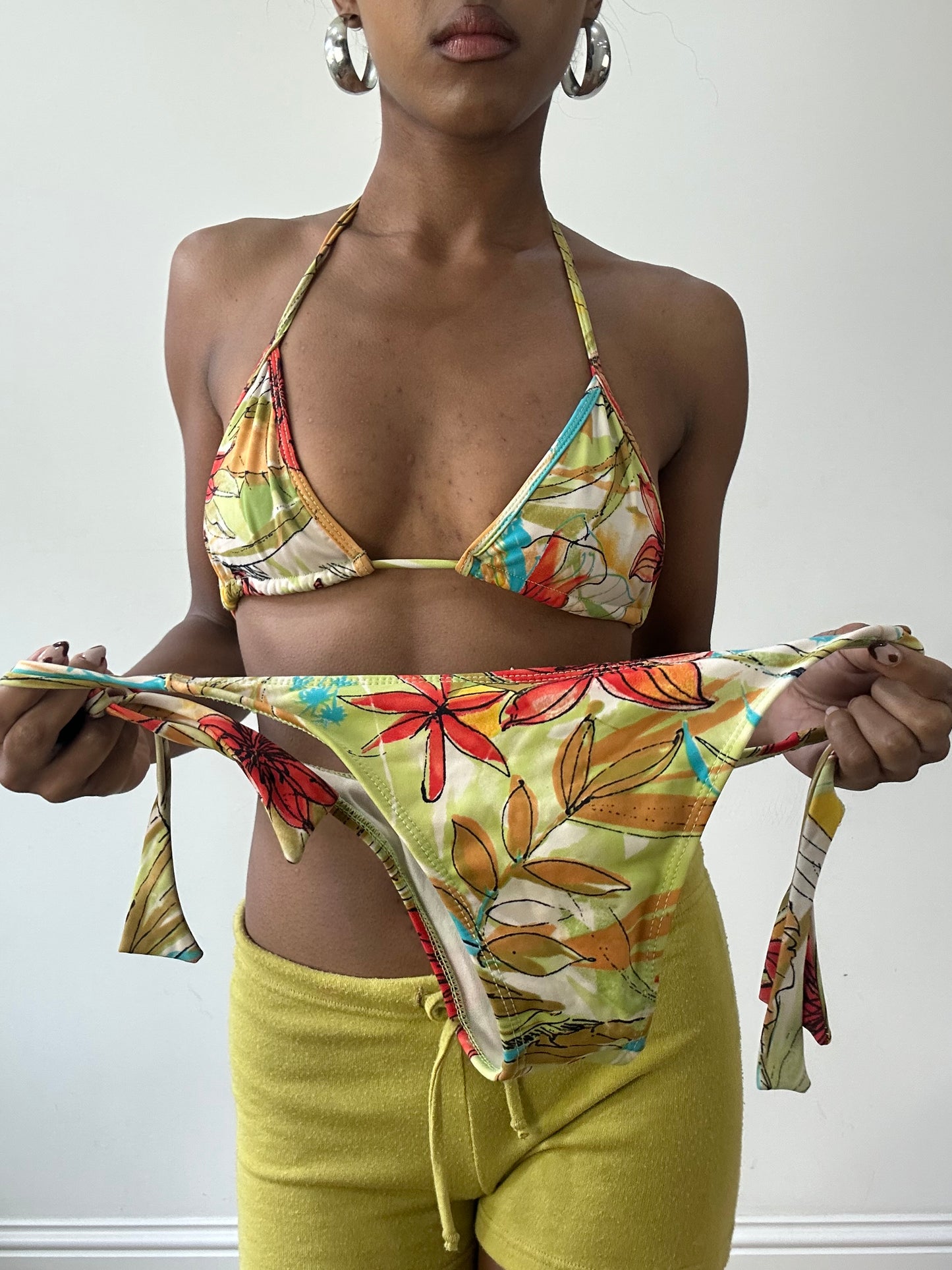 vintage edit thirty-one | small green bikini set with red floral print