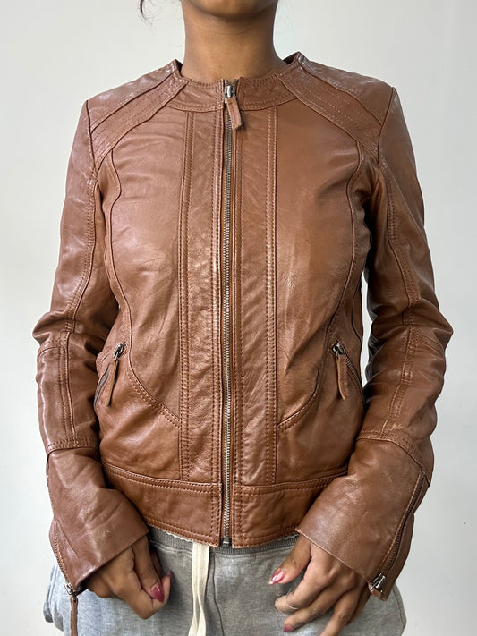 BEST PICKS | small brown zip up leather jacket