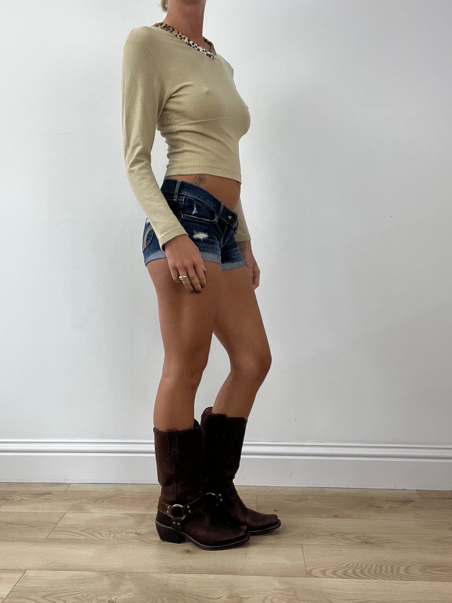 GIRLBAND DROP | small beige long sleeve top with leopard print trim