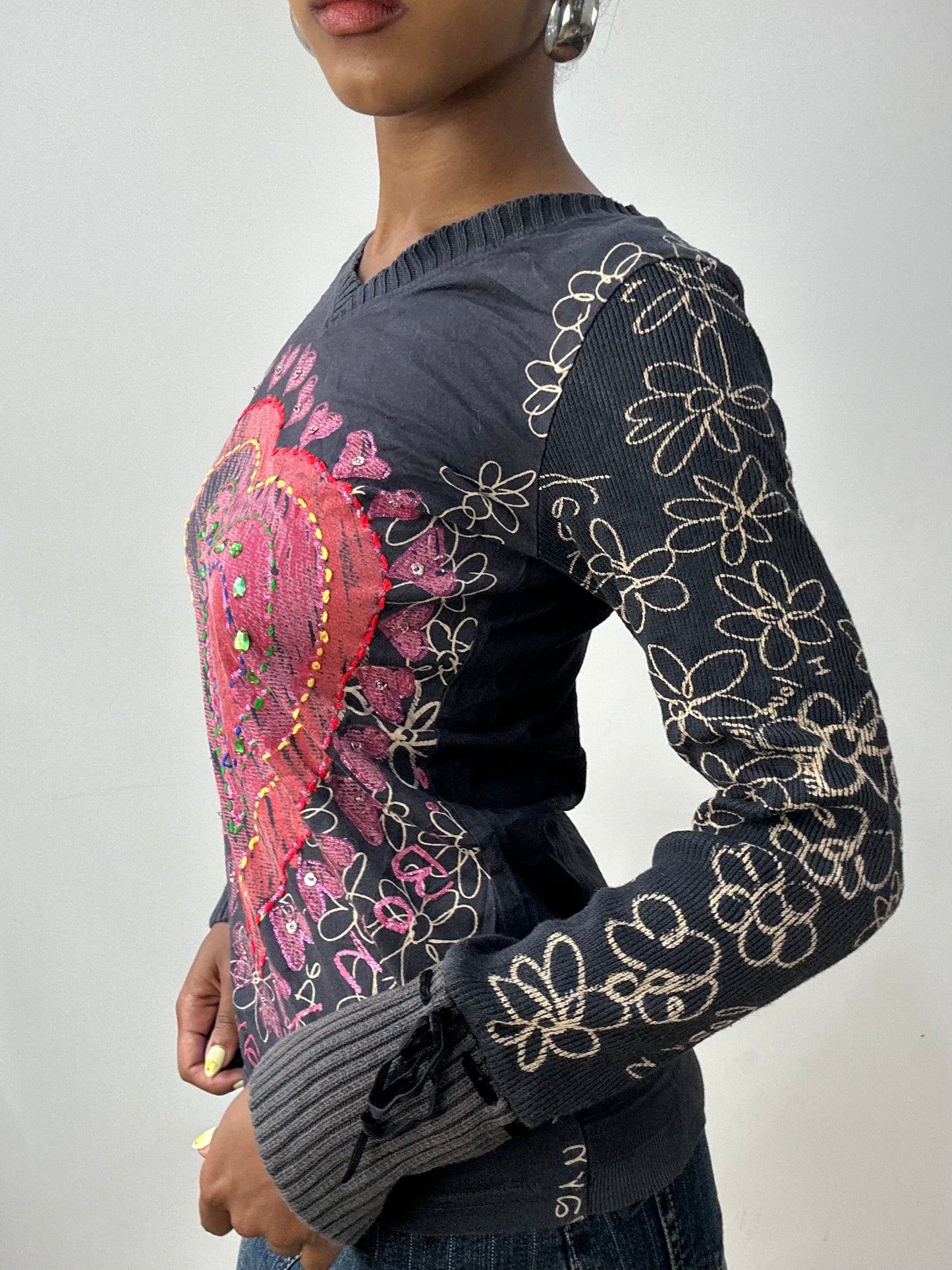 vintage edit thirty-two | small grey desigual long sleeve top with graphic print