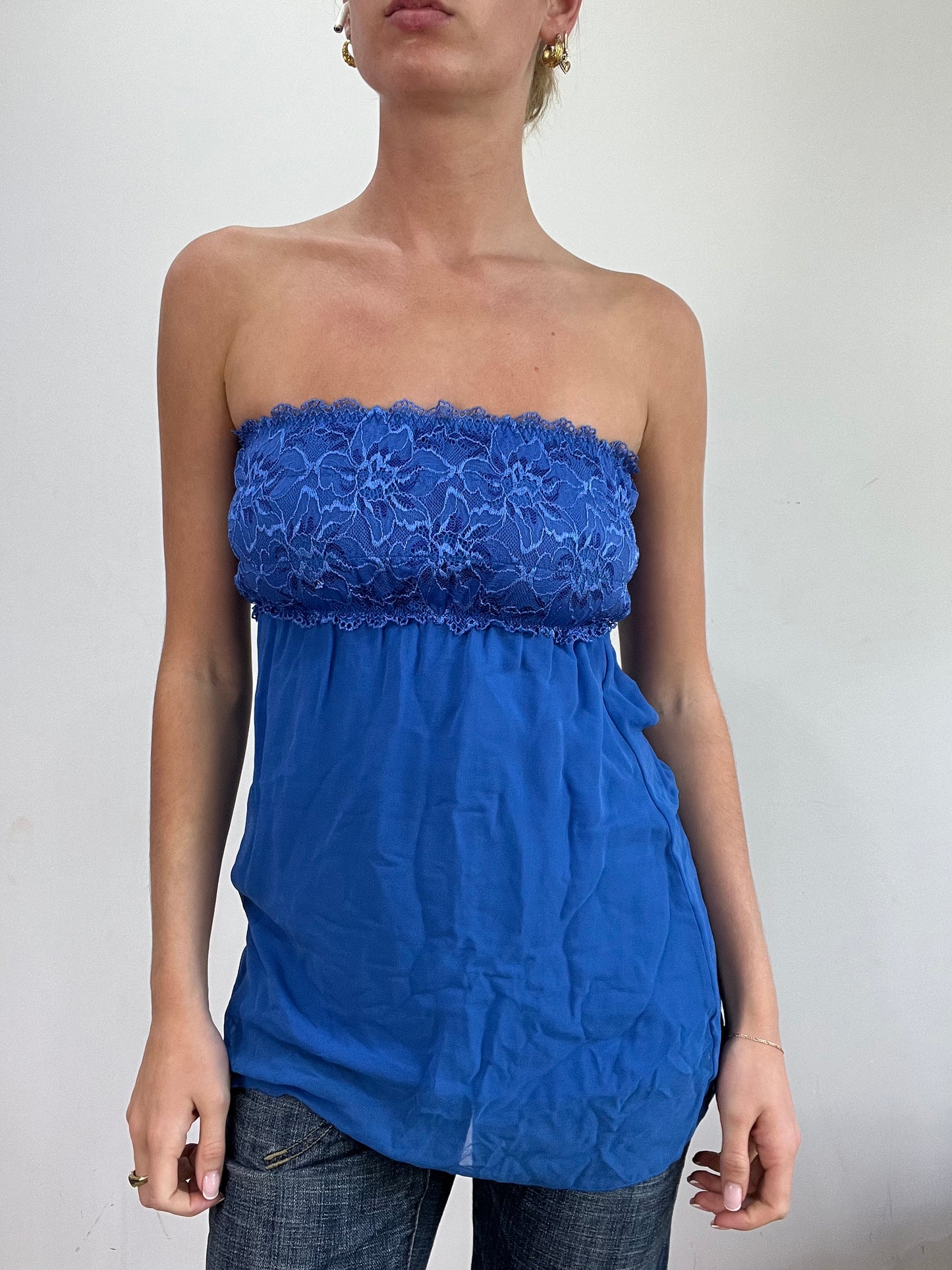 BEST PICKS | small blue intimissimi lace bandeau