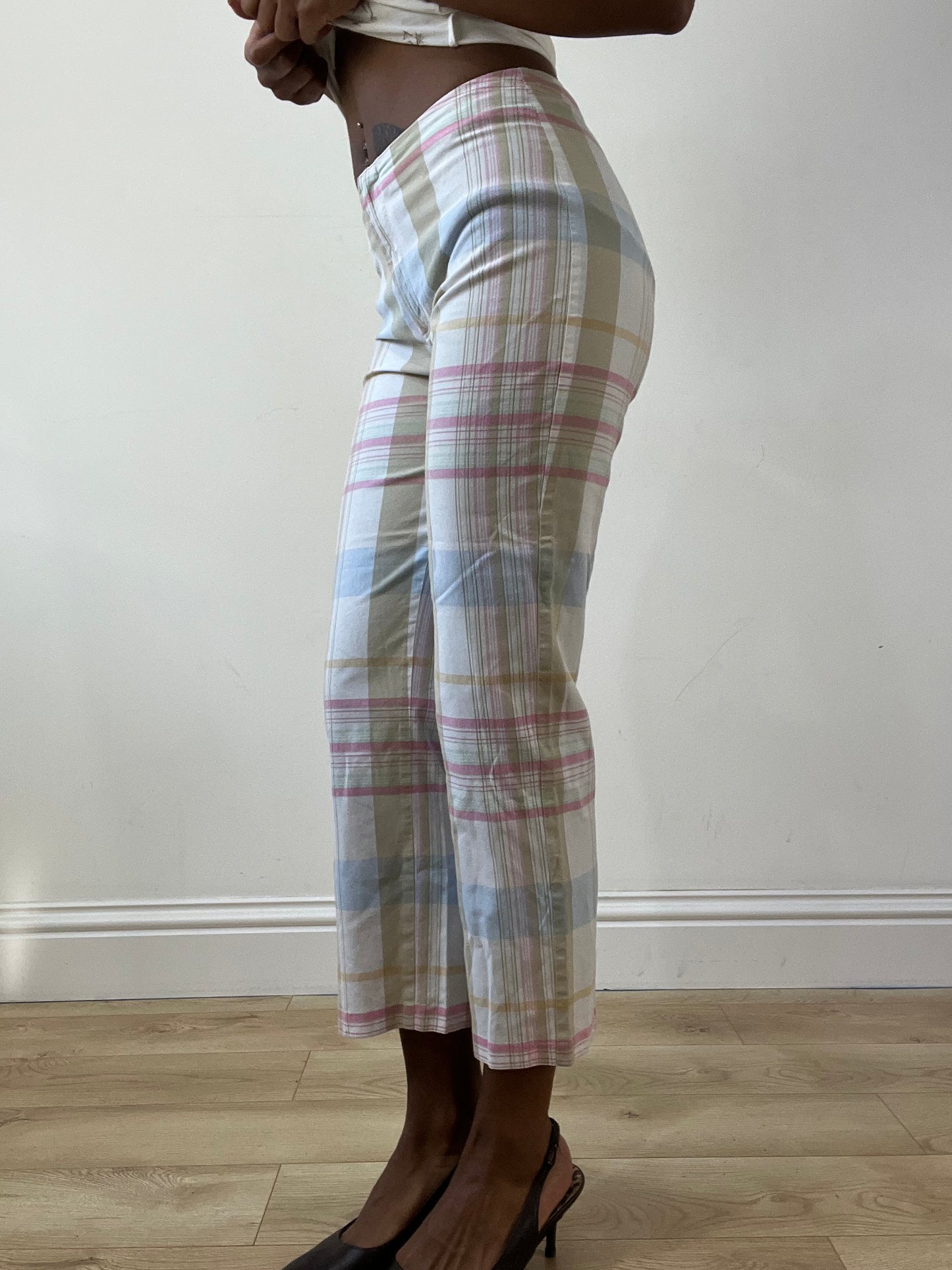 BEST PICKS | extra small white sisley cropped trousers