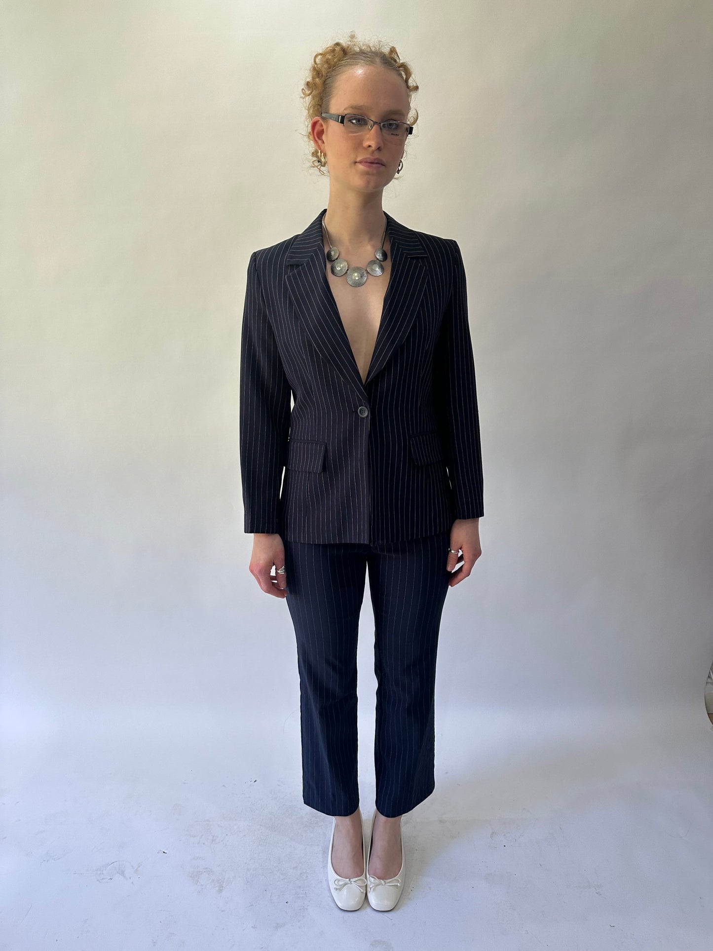 devil wears prada | small/medium blue navy kookai pinstripe set