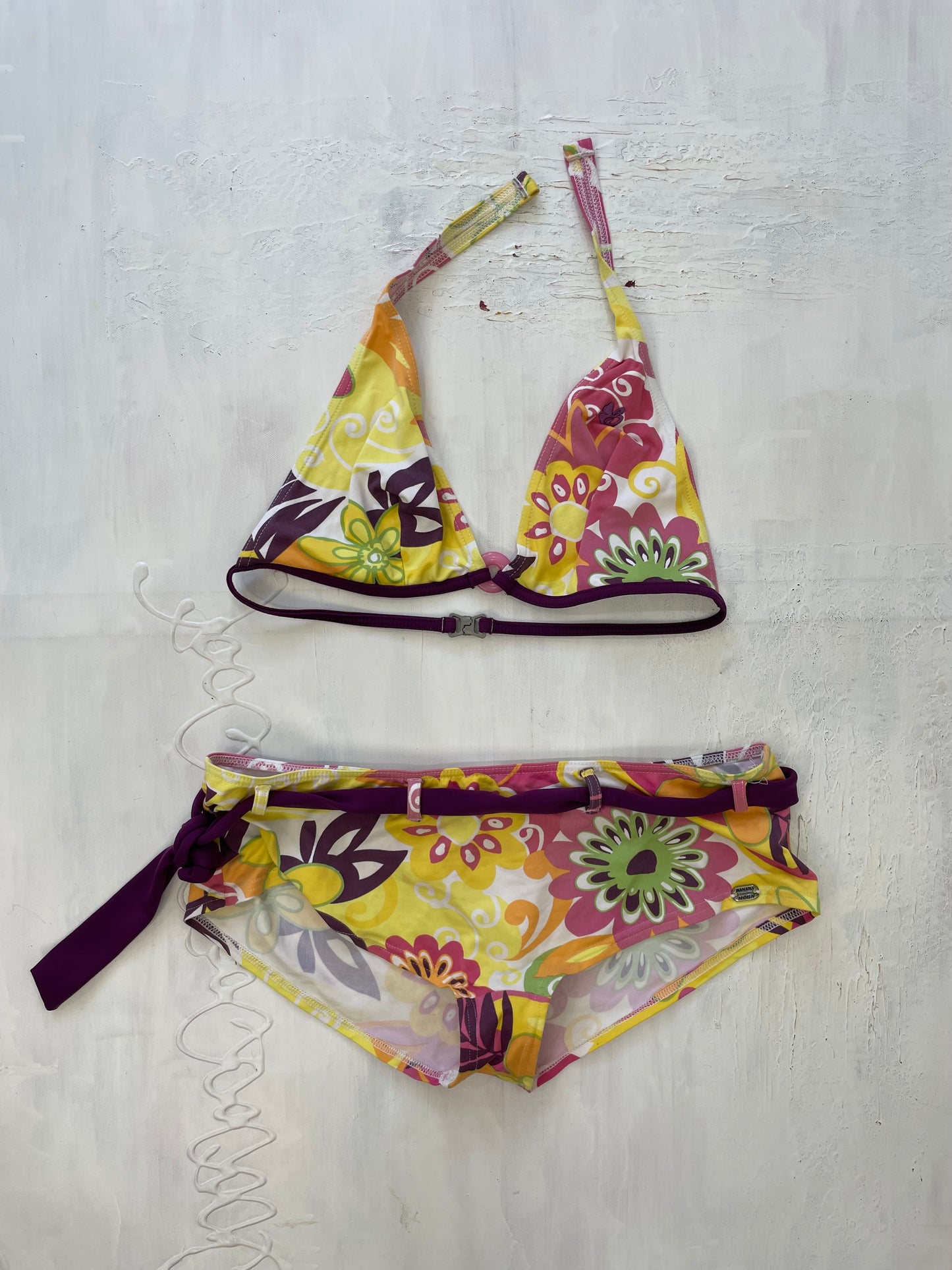 VINTAGE PICKS | small pink and yellow bikini set with mini short bottoms