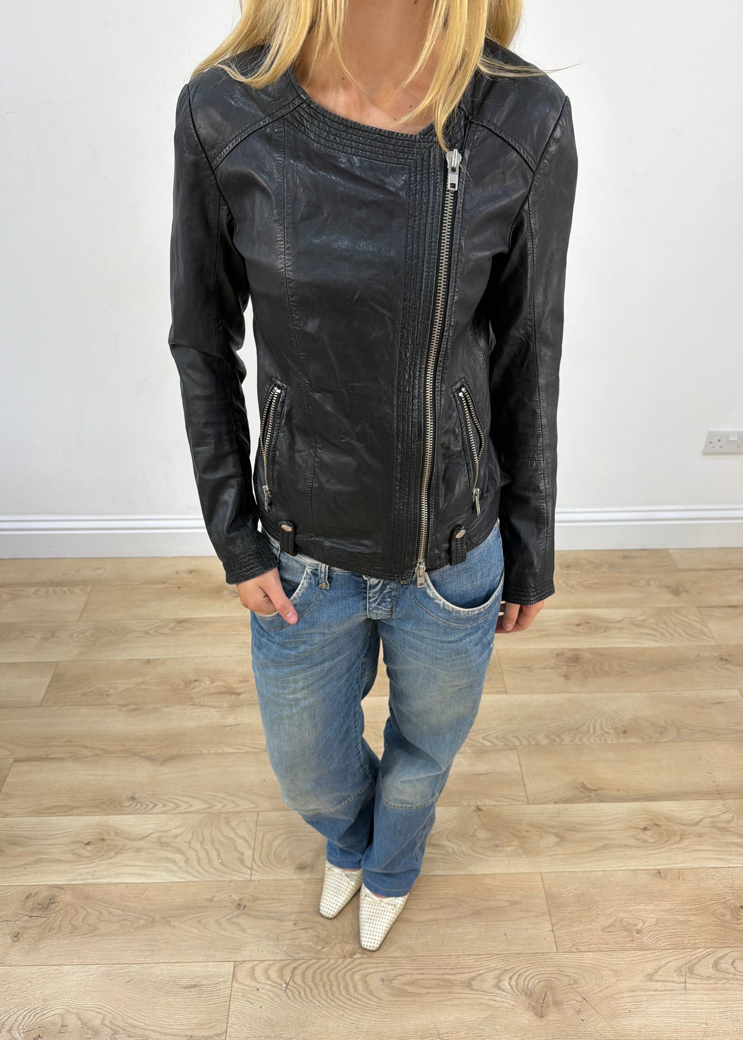 small black hennes faux leather zip jacket image 5