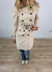 extra small cream zara trench coat image 5