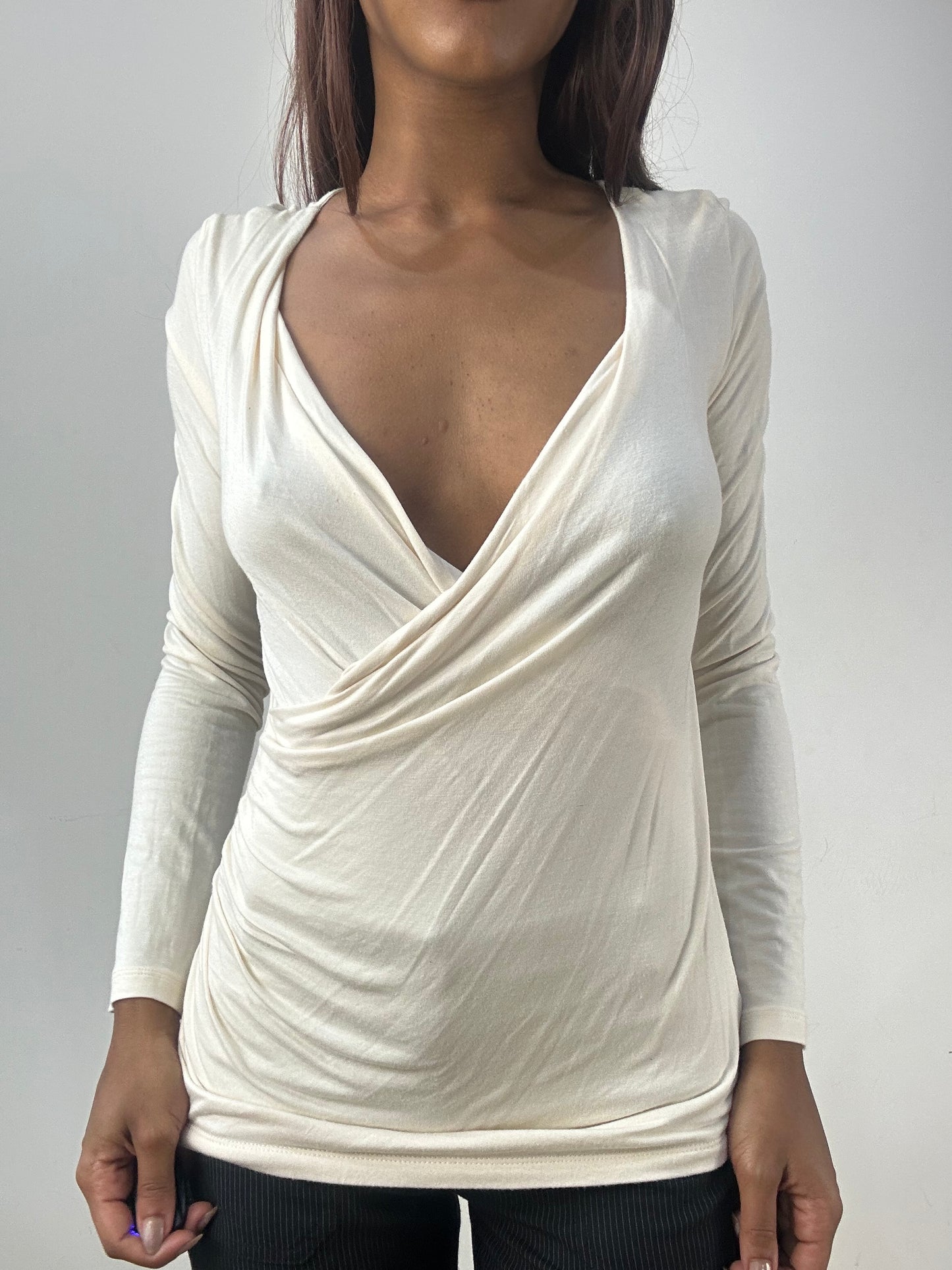 BEST PICKS | small white crossbody long sleeve top