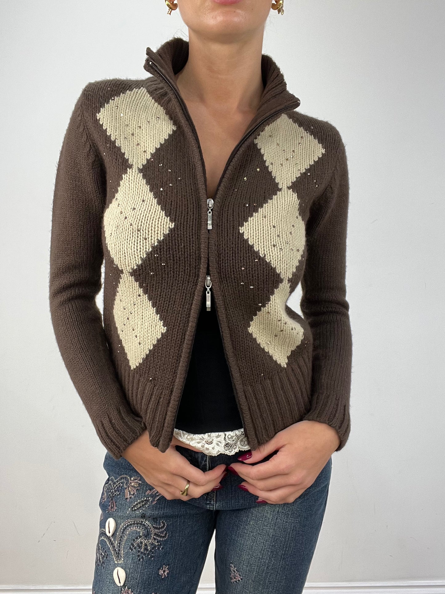 vintage edit twelve | small brown and cream argyle print dual zip jumper