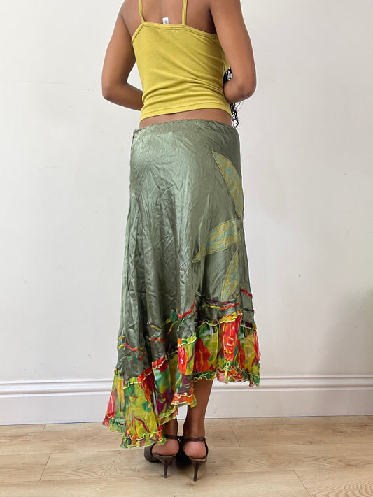 vintage edit twenty-five | small green midi skirt with floral hem