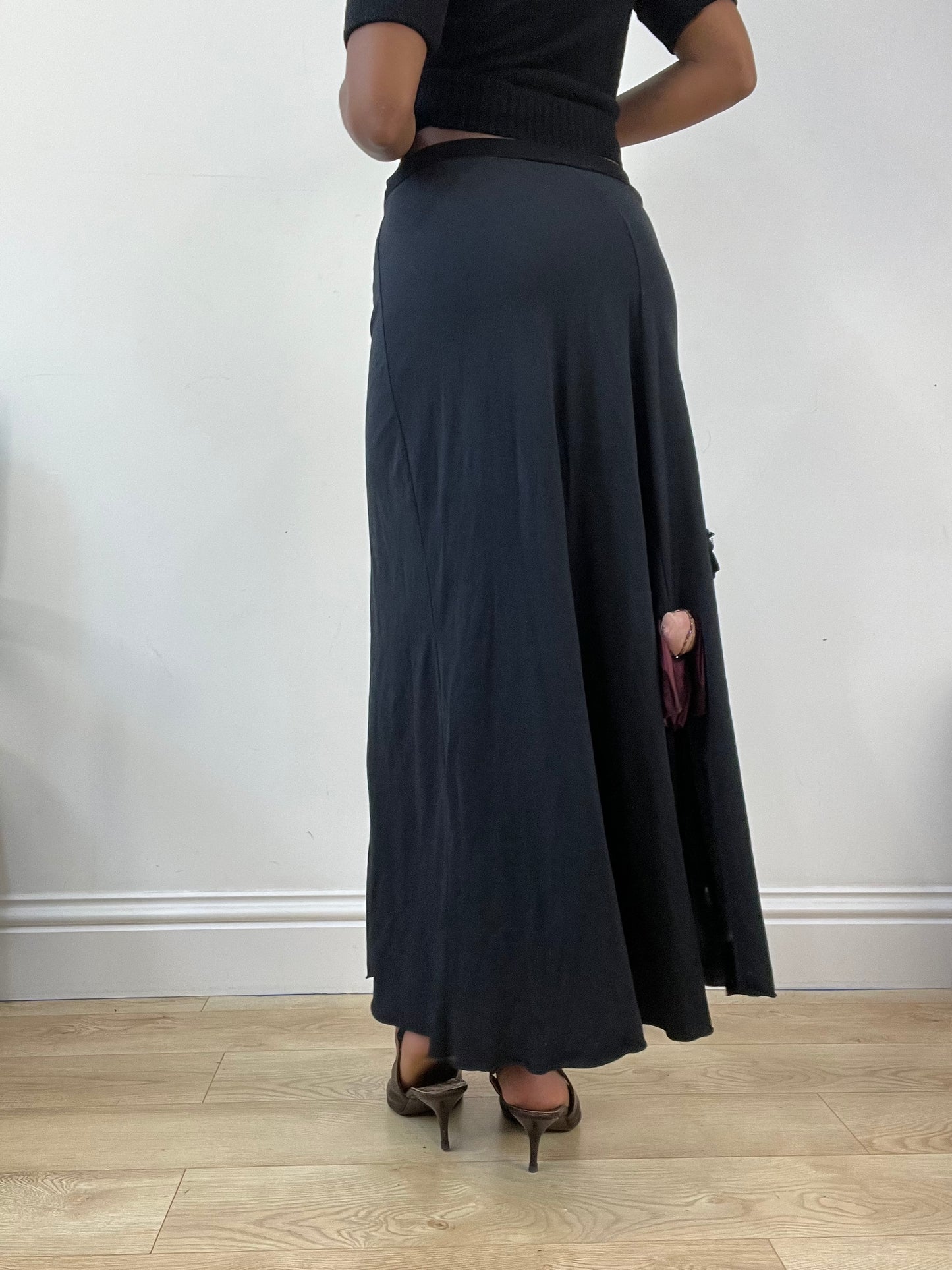 AUTUMN EDIT | extra small black maxi skirt with pink tulle lace hem