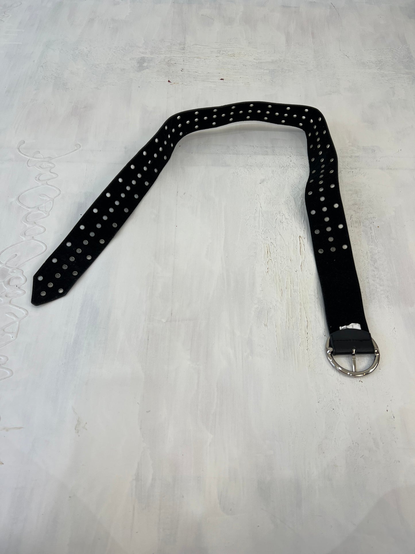 summer edit | black faux leather belt with silver eyelet detail