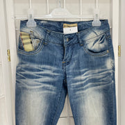 QUIET LUXURY DROP | Pequeno azul burberry Parece que os jeans