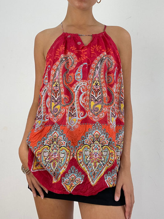 VINTAGE PICKS | medium red high neck top with paisley print