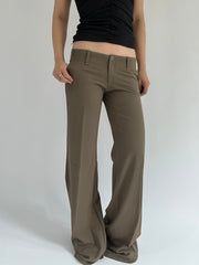 ‼️ | green fitted trousers
