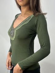 BEST PICKS | small green long sleeve embroidered top