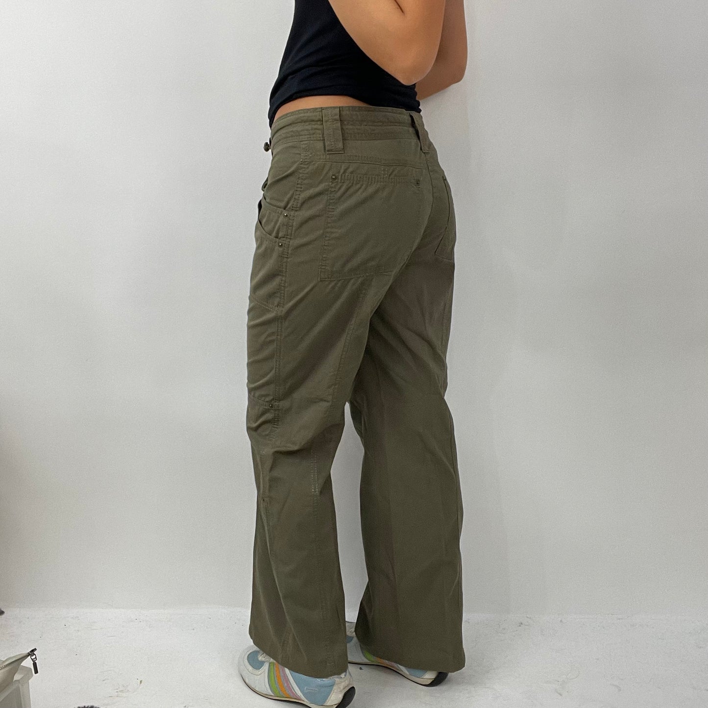 💚 GORPCORE DROP | small green cargo trousers