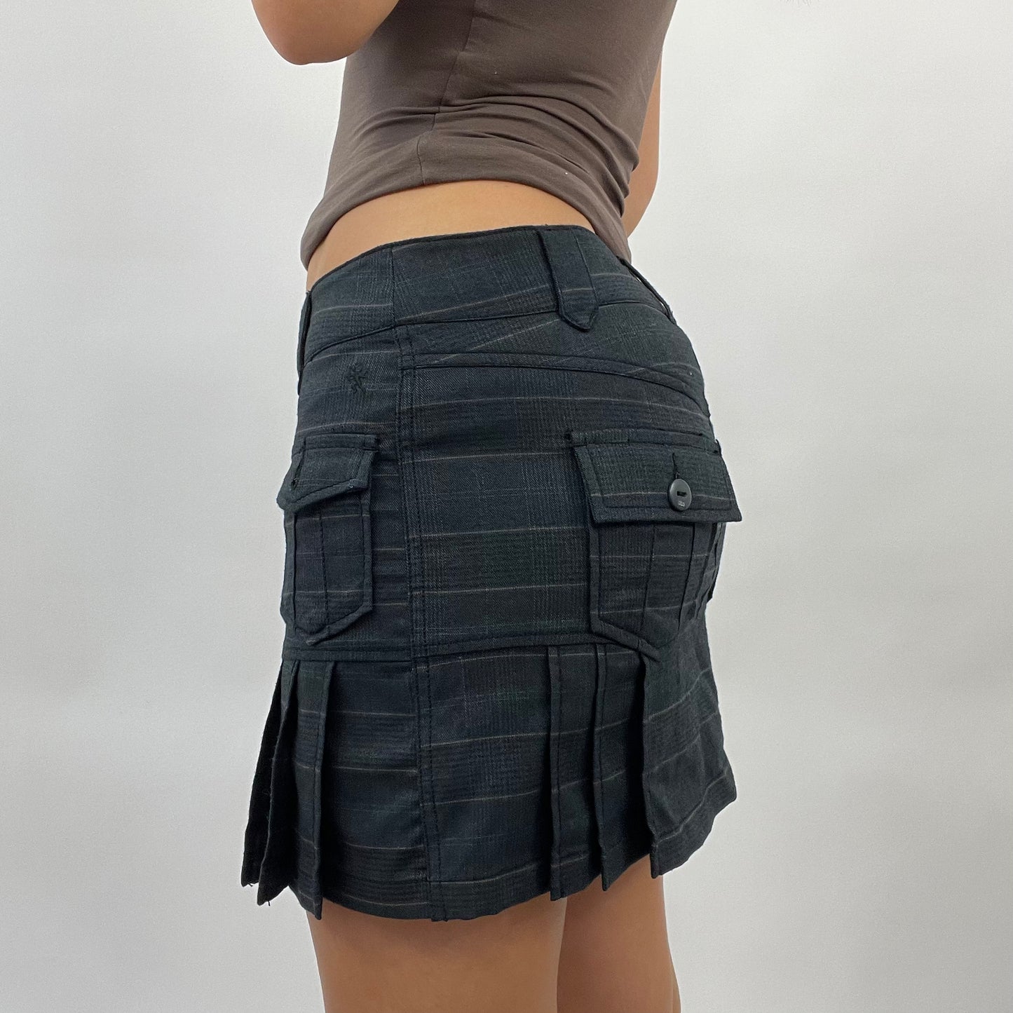 CORPCORE DROP | small black checkered pleated skirt