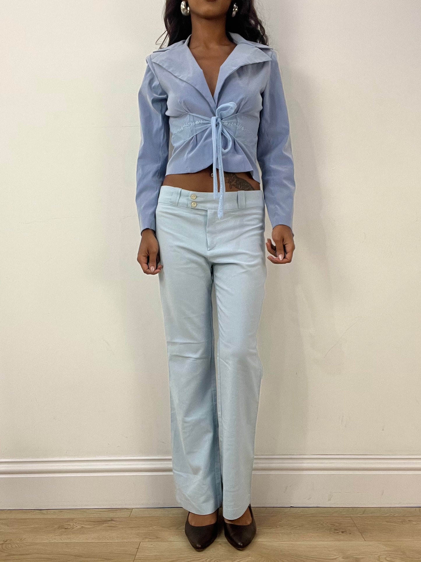 BEST PICKS | small blue iridescent blazer top