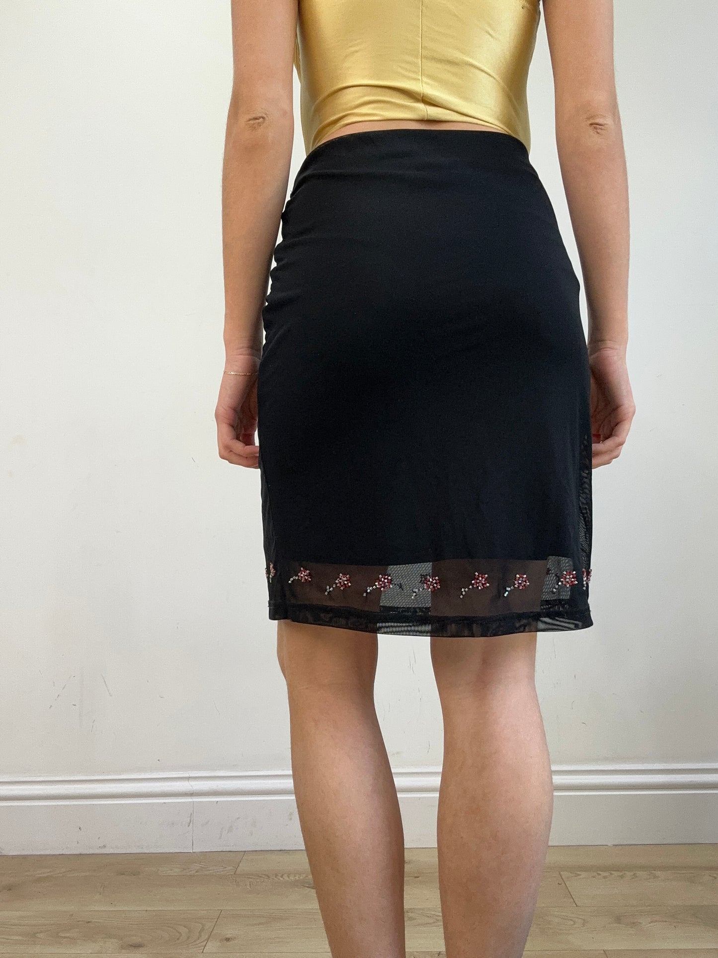 💻💚vintage edit twenty | small black old label hennes mesh skirt
