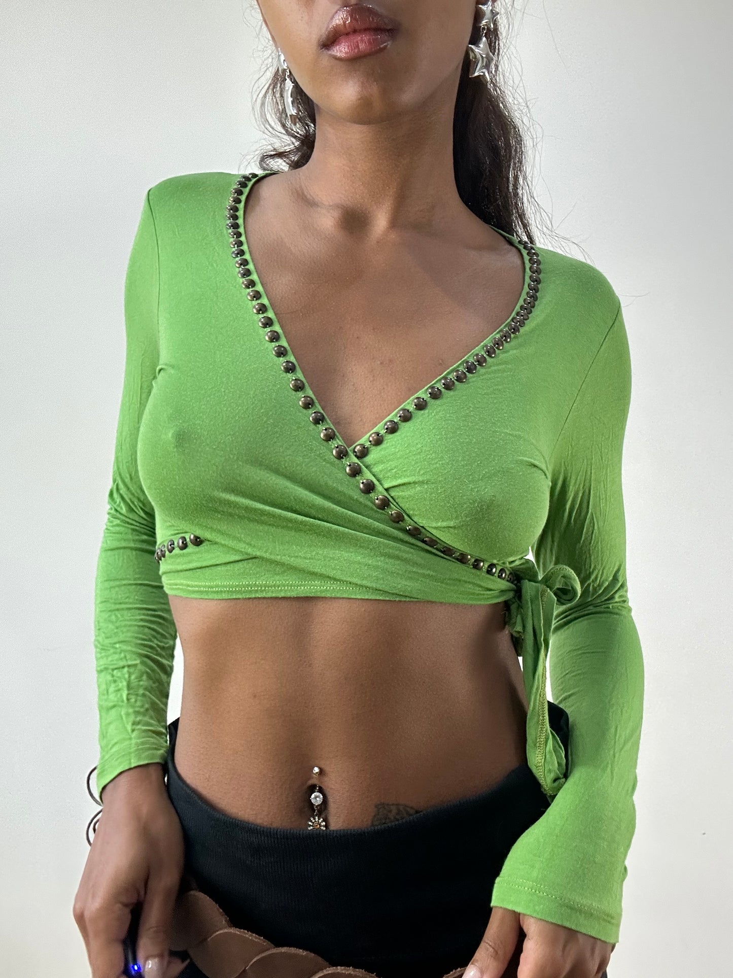 BEST PICKS | small green long sleeve wrap top